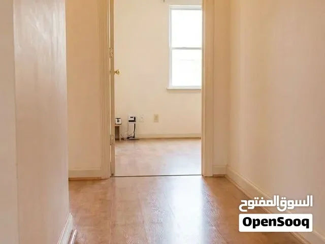 لعشاق المساحات الكبيره شقه 200 متر في الرحاب بسعر مناسب جدا جدا