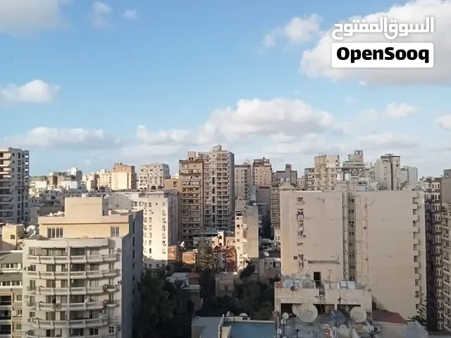شقة للبيع في شارع ثروت و السعر لقطة 175 متر