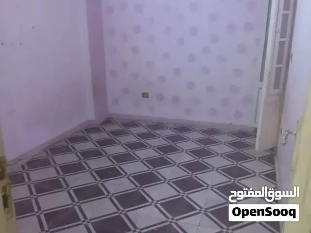 شقة للبيع بالاسكندرية السيوف الفالكى شارع 16 الاصلاح . منطقة كويسة فيها كل الخدمات