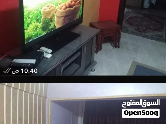 من المالك ع البحر اول نمره كل العدادات بالعفش والتكيفات وسط جميع الخدمات جميع الكماليات وسط المدينه