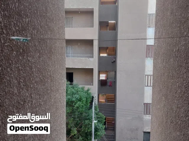 شقة تمليك منفلوط_بني عدى القبلية على الطريق العمومي بجوار فلل بودي .