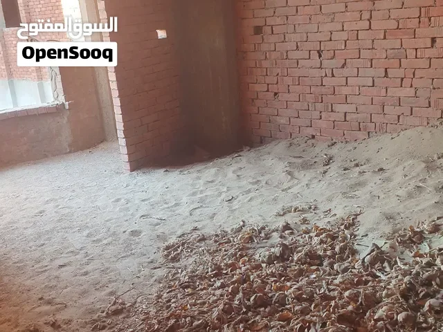 شقه 150متر بجوار مدرسه الاحرار الابتدائية للبيع