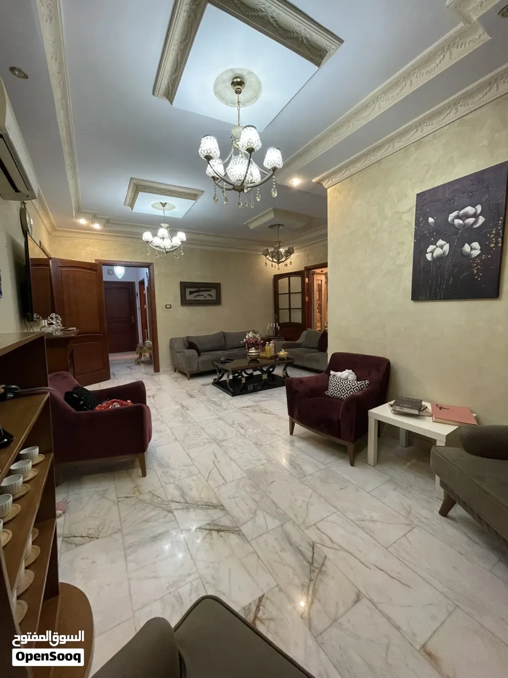 شقه للايجار مساحه 200 م مفروش كامل استخدام المالك فقط