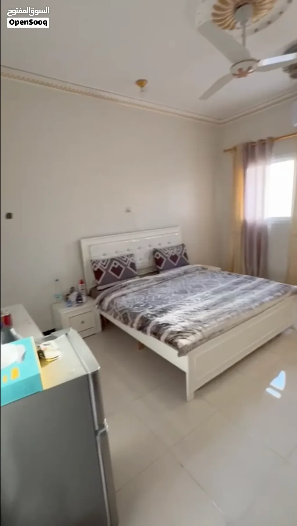 شقه مفروشة للايجار عدن المنصورة بلوك 25 تكييف 24س منظومة شمسيه 24 س - غرفتين