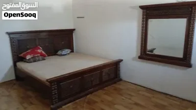 شقة غرفه ودورة مياه وصاله كبيره ومطبخ تحضيري ف البداية السويق
