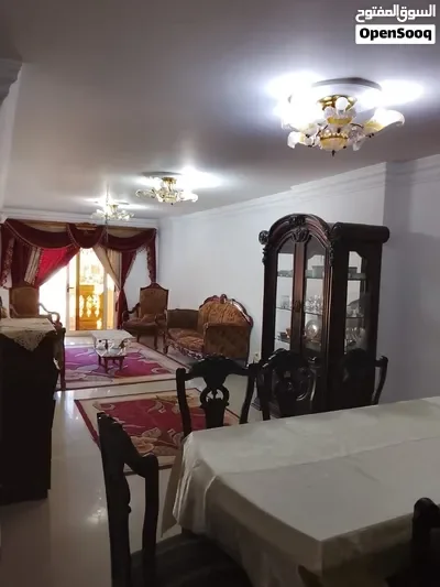 فرصه لن تتكرر شقة 162م مفروشة للايجار السنوى بارقى مواقع ميامى لمحبي السكن الراقى والتميز والخصوصية