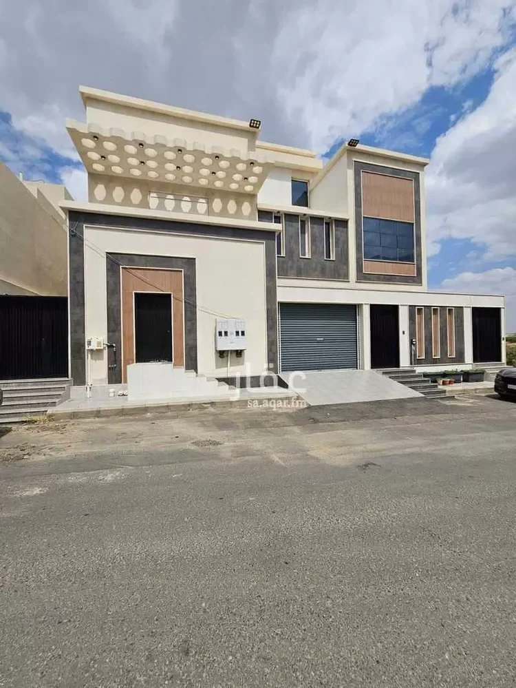 شقة للإيجار في شارع 24 العرين
