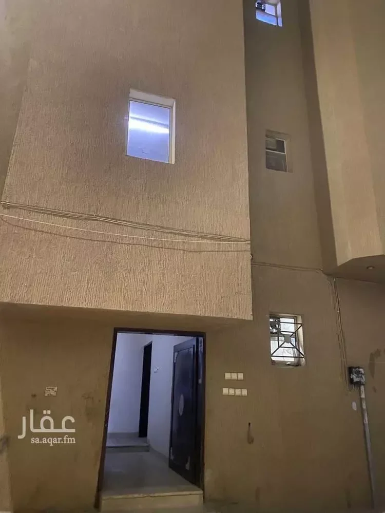 شقة للإيجار في شارع 3624233