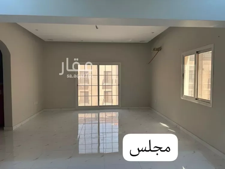 شقة للإيجار في شارع 12ا