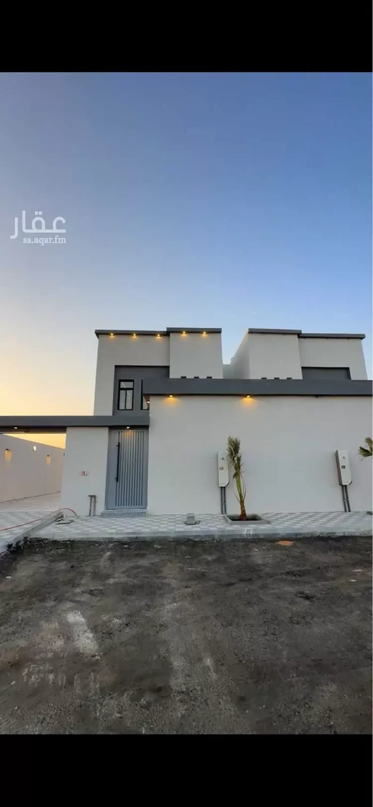 فيلا للبيع في شارع العزيزية 21