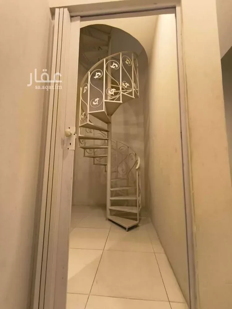 محل للإيجار في شارع اميمه بنت عبدالمطلب ابن هاشم