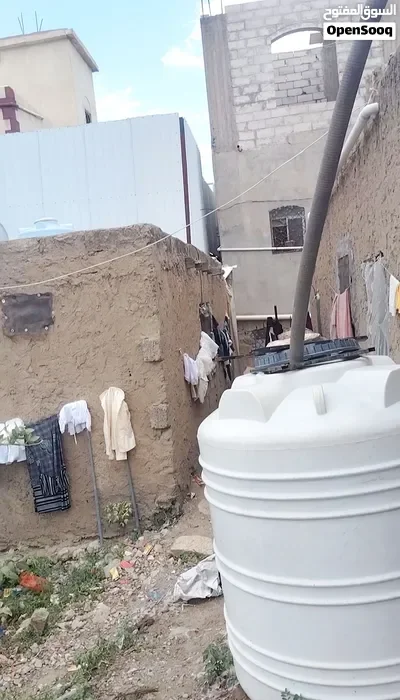 عرض بيع بيت شعبي