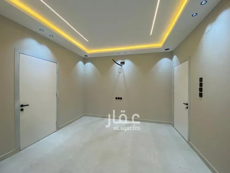 فيلا للبيع في شارع المهدج 584