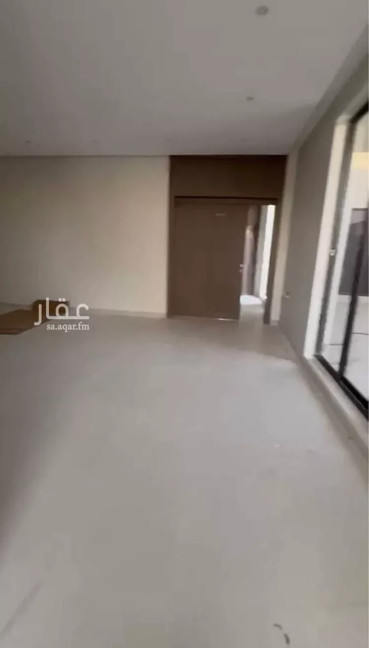 فيلا للبيع في شارع احمد الاواني