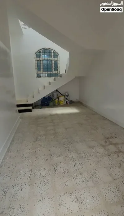بيت مسلح قواعد كمل حجر هرادي للبيع صنعا المطار شركه مارب دوجن