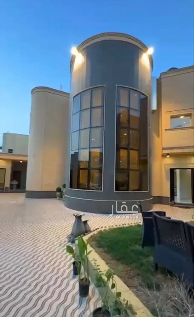 فيلا للبيع في شارع ابراهيم الخطيب