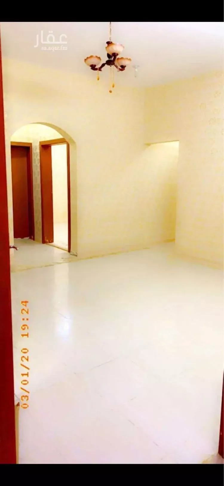 شقة للإيجار في شارع 1692198