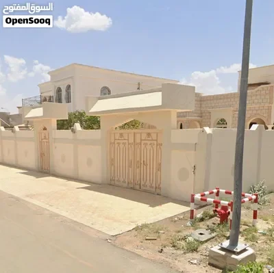 فرصة عقارية ممتازة للبيع منزل في ولاية البريمي الخضراء ، مساحة الارض : 600 متر .