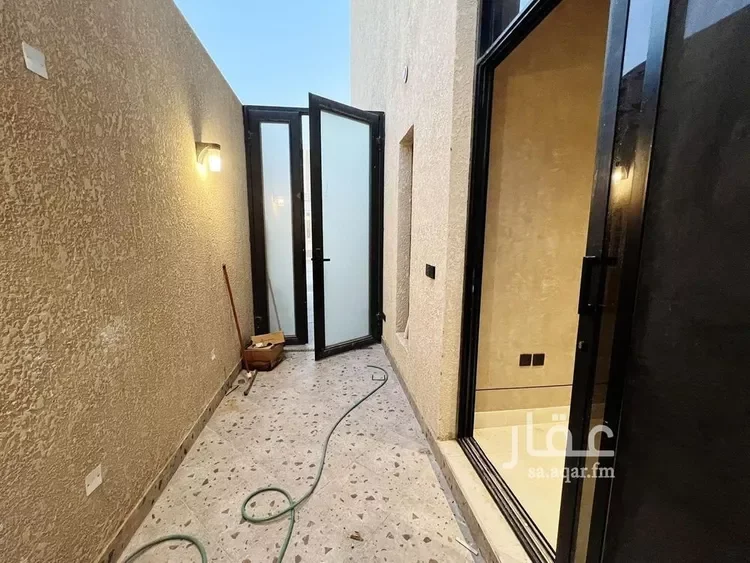 شقة للبيع في شارع الديوان