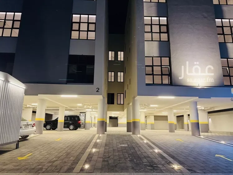 شقة للبيع في شارع الخليل بن احمد — شقة في الدمام