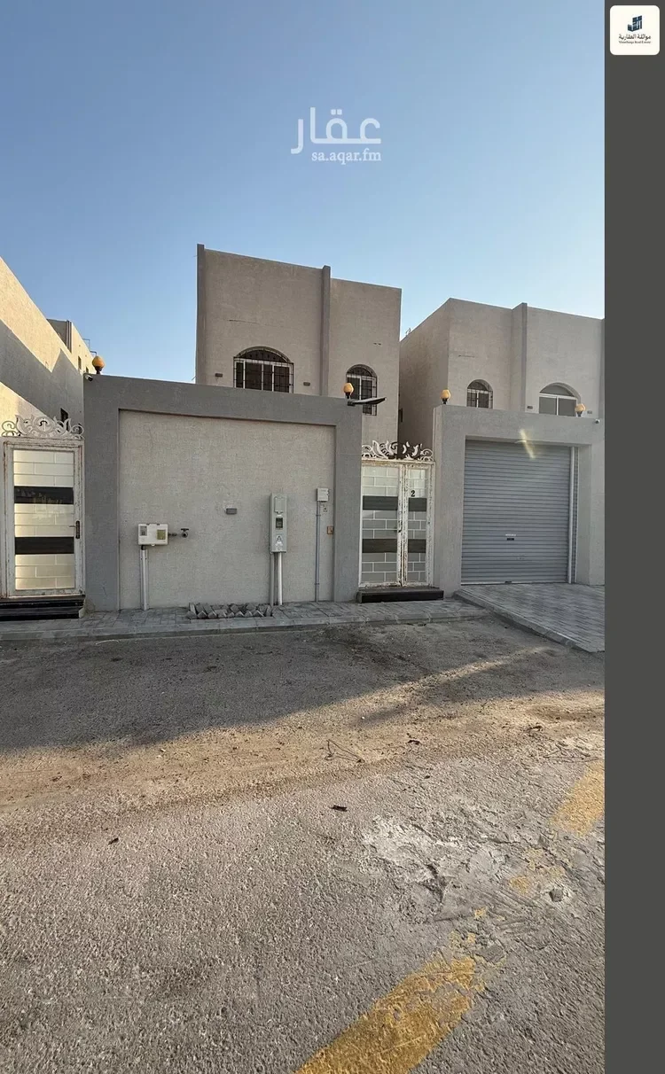 فيلا للإيجار في حي الأمواج