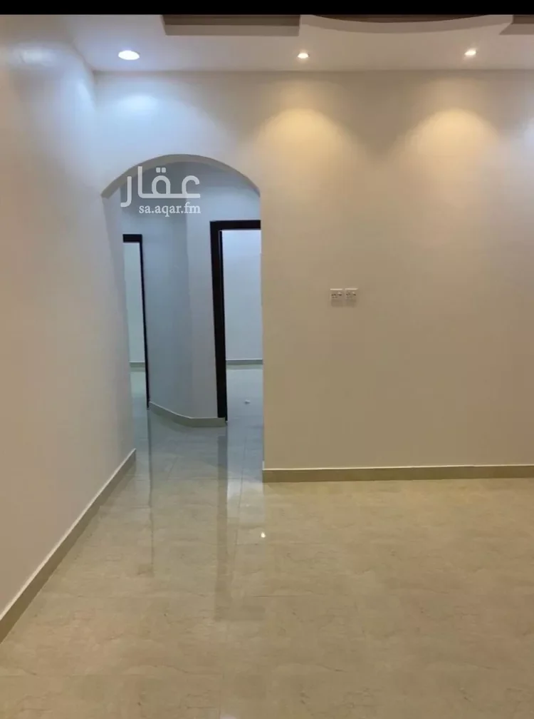 شقة للإيجار في شارع ضاحية الملك فهد 94