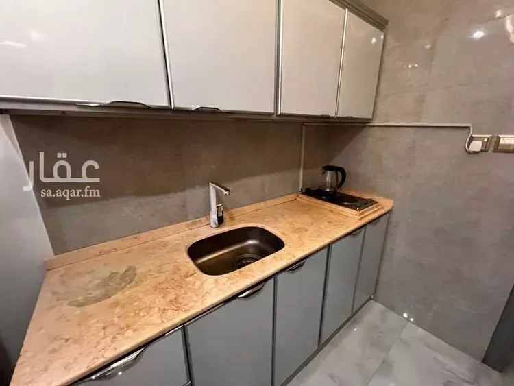 شقة للإيجار في شارع ابا الخريت 23