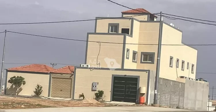فيلا للبيع في شارع عثمان بن مظعون الجمحي