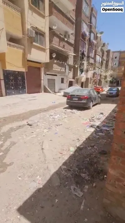 للإيجار أرض بمساحة 175 متر مربع في موقع مميز بشارع هدى شعراوي – حي السلام – الإسماعيلية