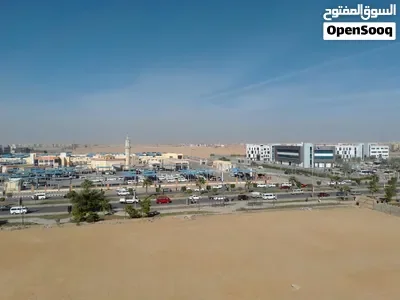 محل للإيجار بالعاشر من رمضان امام الموقف الاقليمي الجديد
