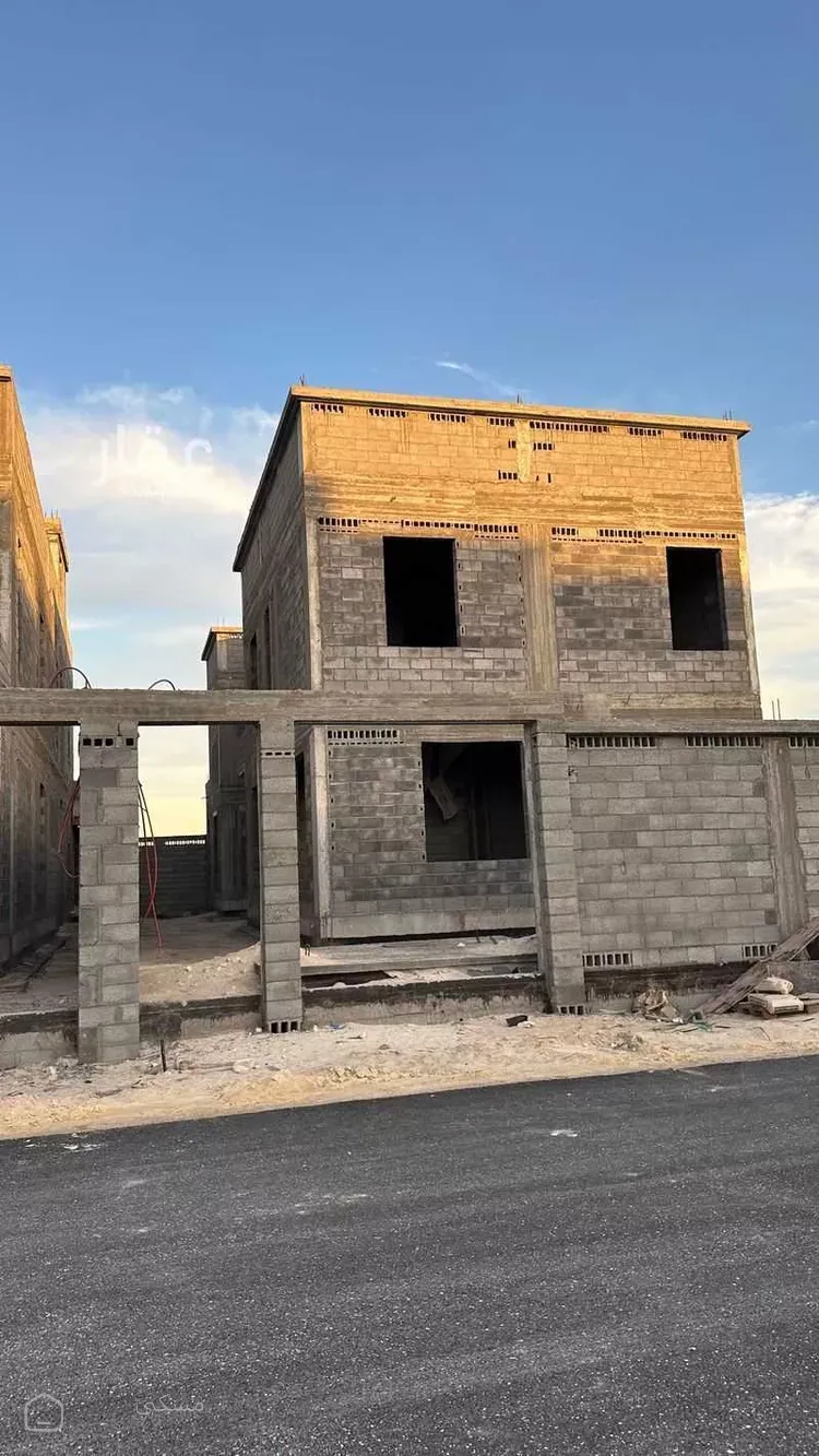 فيلا للبيع في شارع العوسج