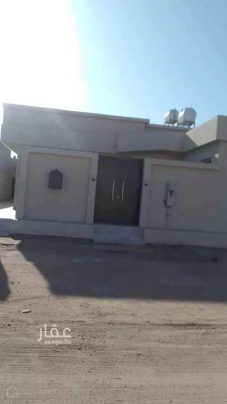 فيلا للبيع في شارع الريان 155
