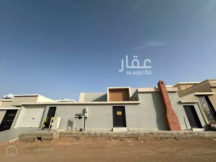 فيلا للبيع في حي طيبة