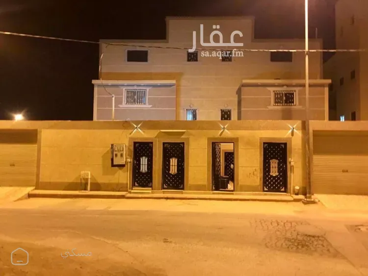 فيلا للبيع في شارع اليمامة 45