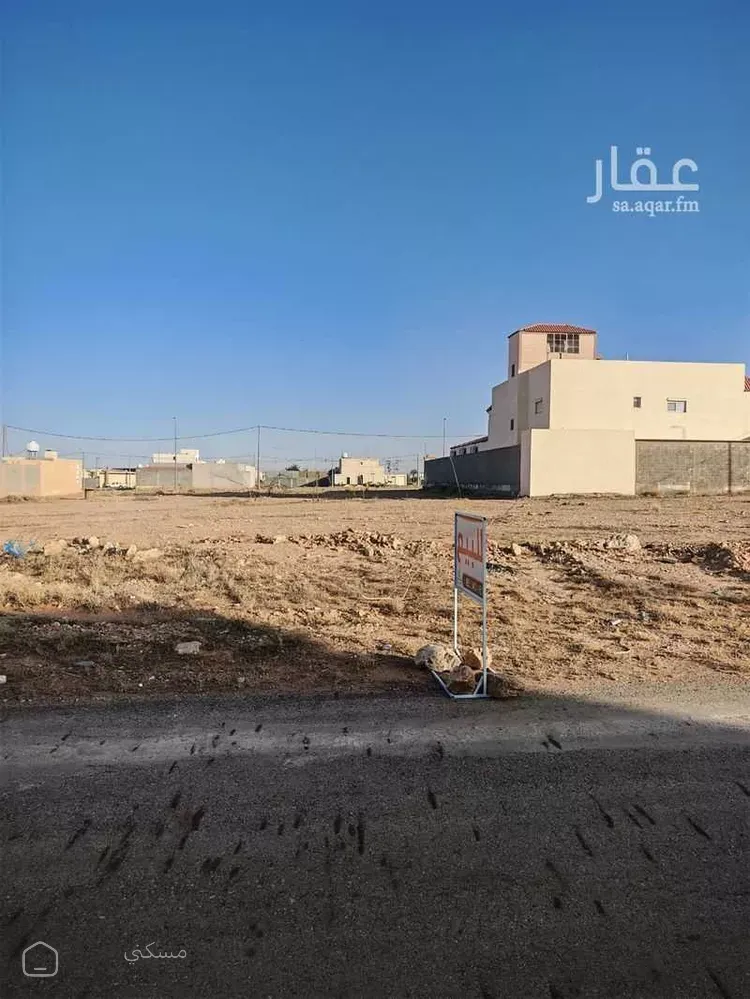 أرض للبيع في شارع بن الابار
