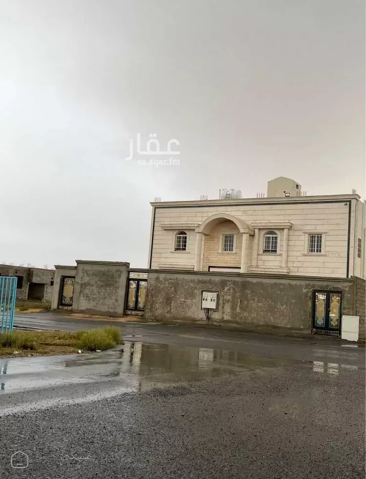 فيلا للإيجار في شارع عارف حكمت