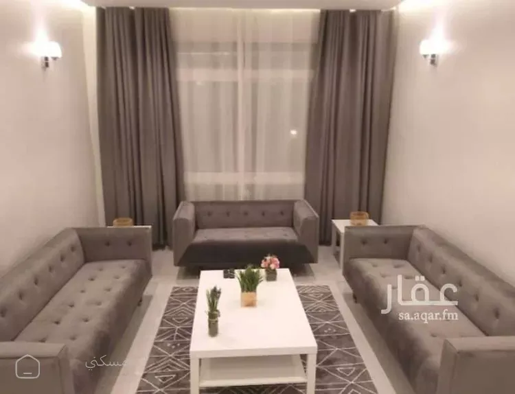 فيلا للإيجار في شارع الهدا 121