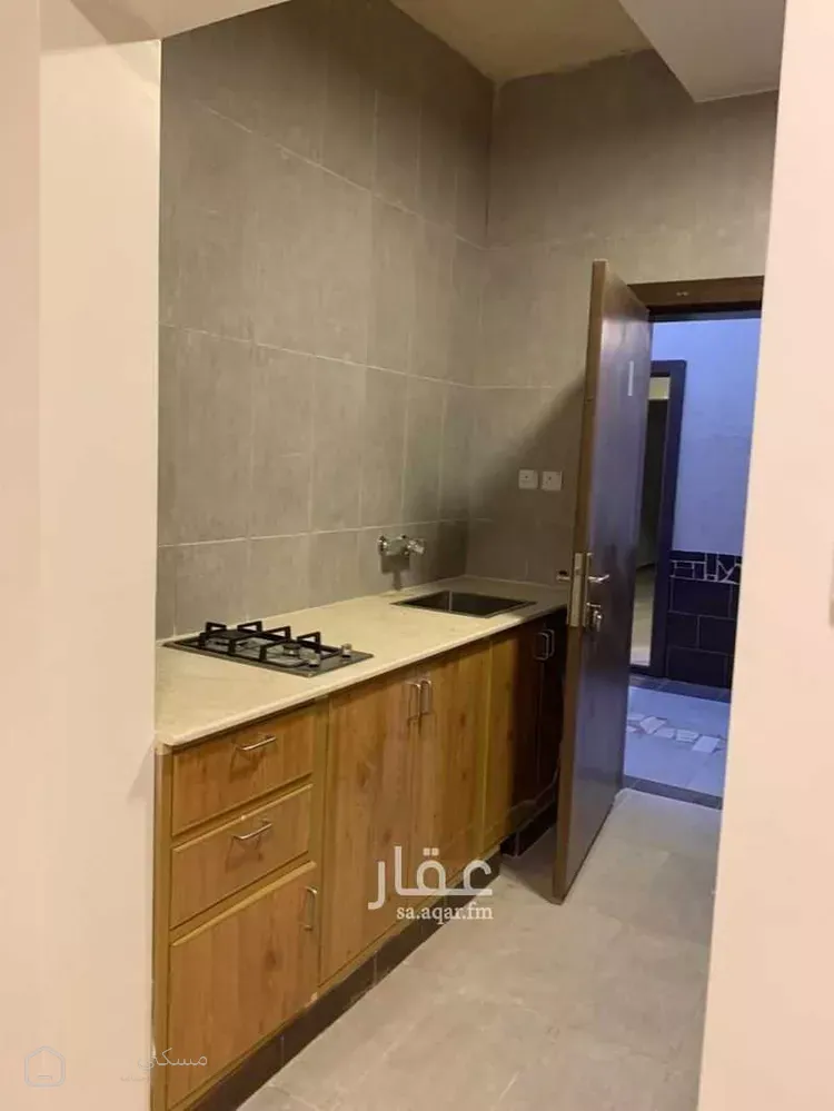 شقة للإيجار في شارع الامير عبدالرحمن بن عبدالعزيز