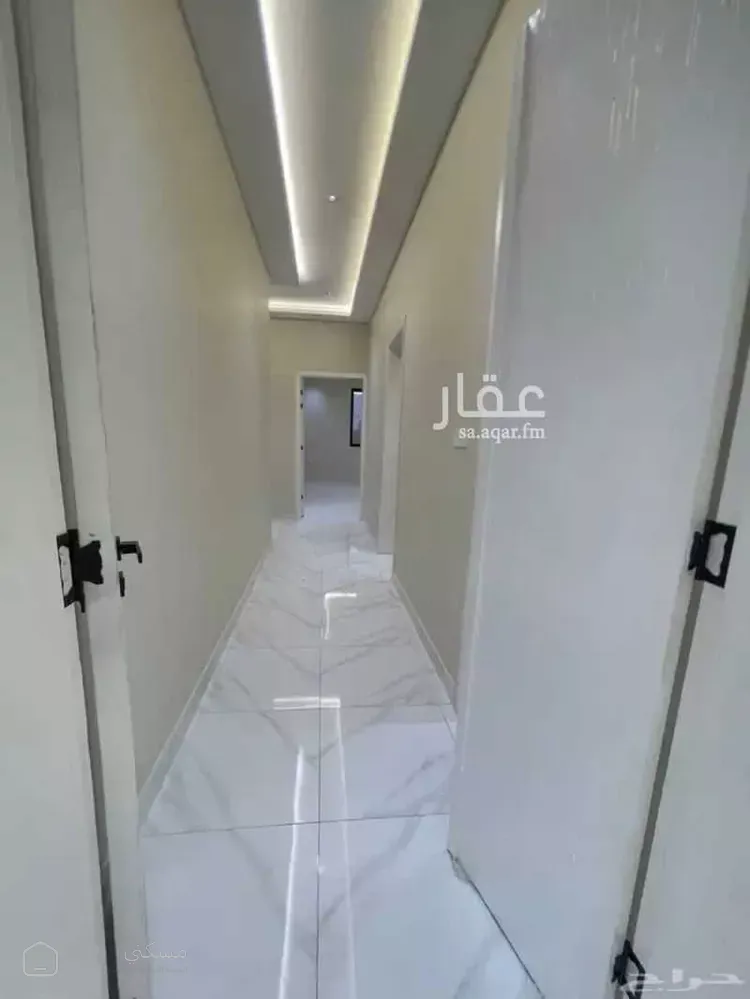 شقة للبيع في حي الشاطئ 2