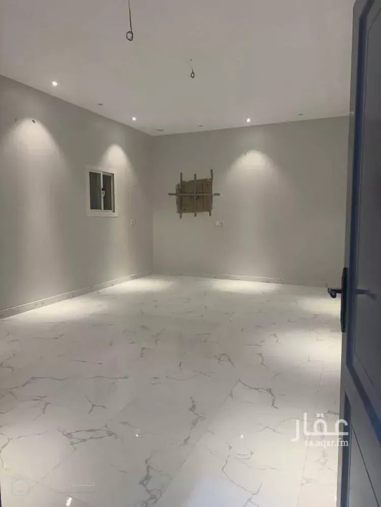 شقة للإيجار في شارع 6974382