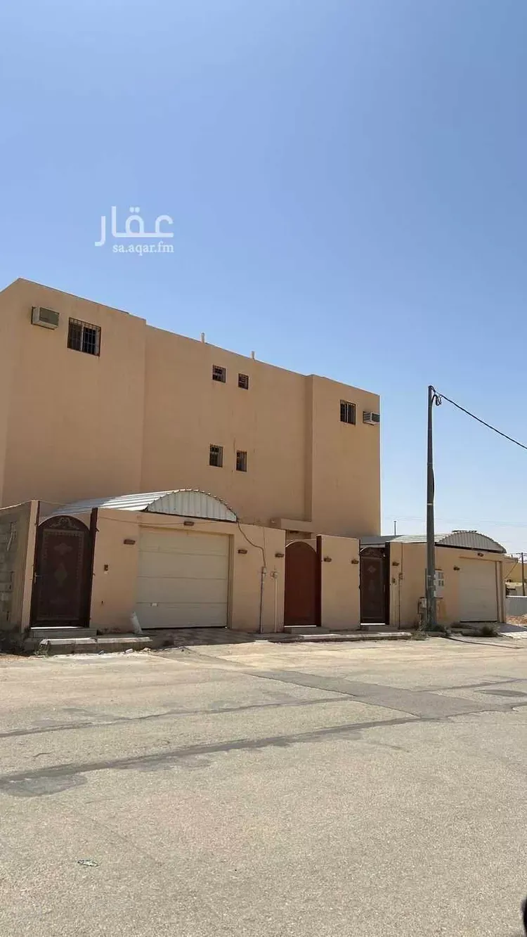عمارة للبيع في شارع المطار 193