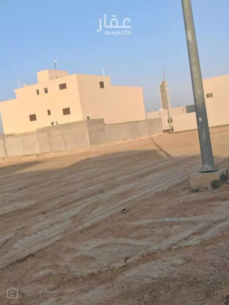 أرض للبيع في شارع ممر مشاه رقم -399