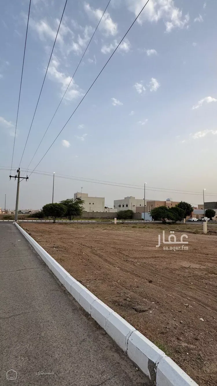 أرض للبيع في حي الملك فهد