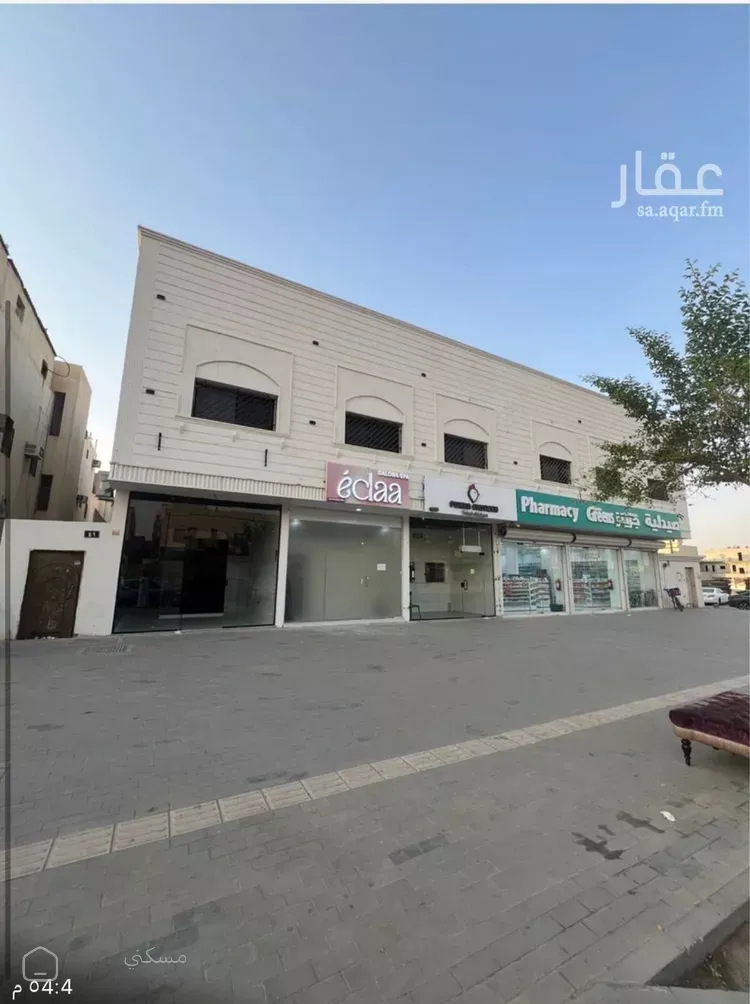محل للإيجار في شارع الشيخ عبدالله المخضوب