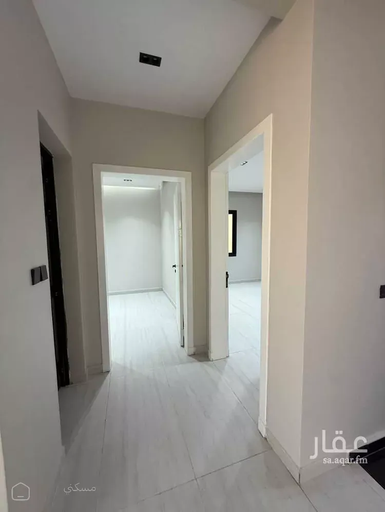 فيلا للإيجار في شارع 27303094