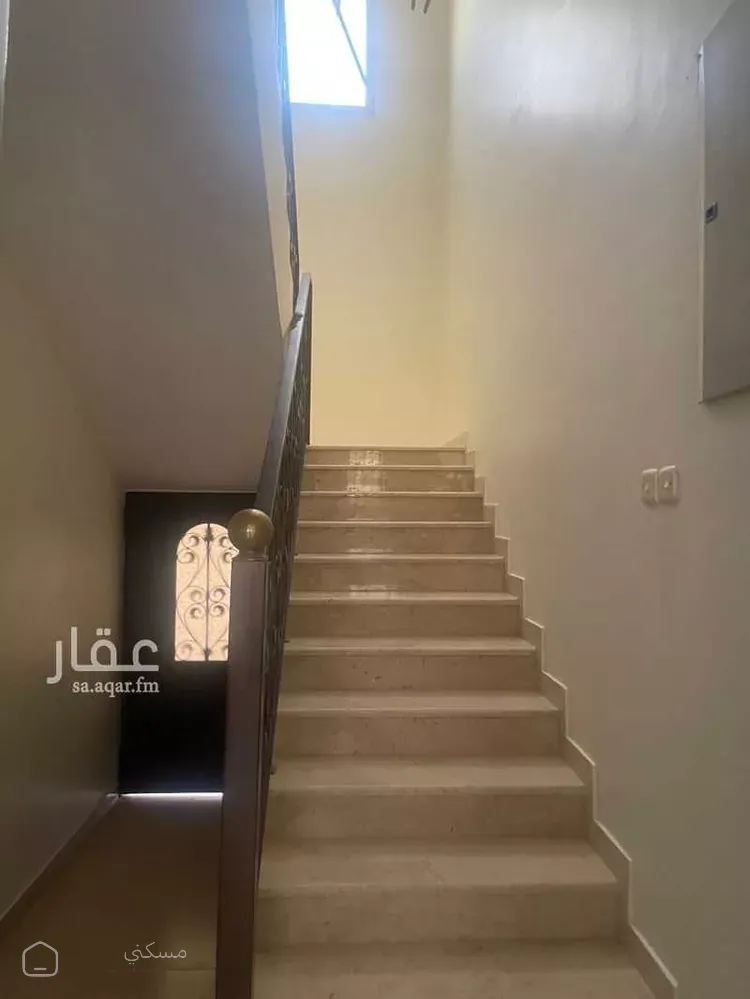 فيلا للبيع في حي قرطبة