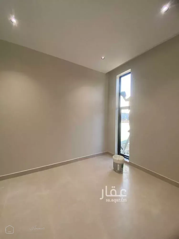 فيلا للبيع في شارع طريق عائشة رضي الله عنها