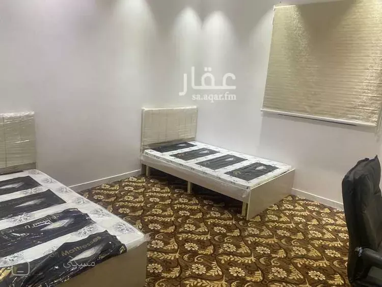 شقة للإيجار في شارع 5829036