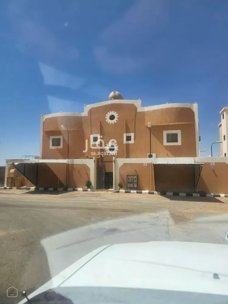 شقة للإيجار في شارع الفرسان 15