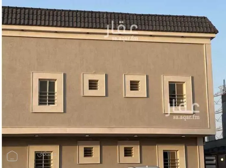 عمارة للبيع في شارع العزيزية 23